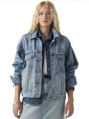 Levi's 90s Trucker Jacket (Women's Small)